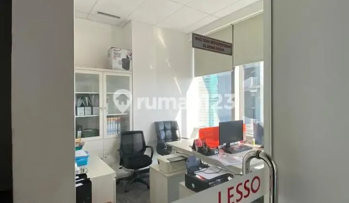 OFFICE SOHO CAPITAL 139M2 UNFURNISH IDR 350JUTA OFFICE SOHO CAPITAL 139M2 UNFURNISH IDR 350JUTA