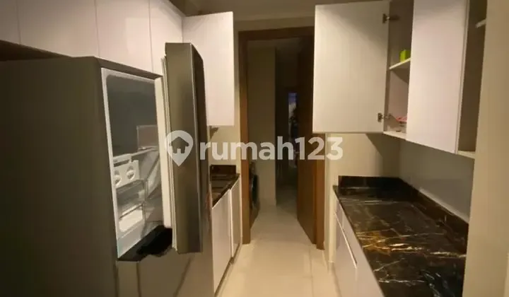 TAMAN ANGGREK RESIDENCE SEMI FURNISH 3+1BR 3BATHROOM IDR 153JUTA 2