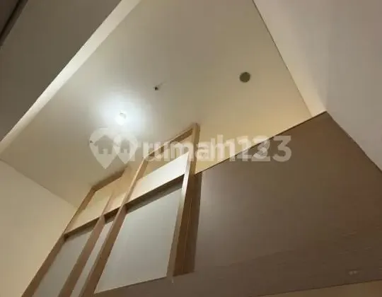 Neo Soho Residence 123M2 Type Ebony Semi Furnish Idr 135Juta 2