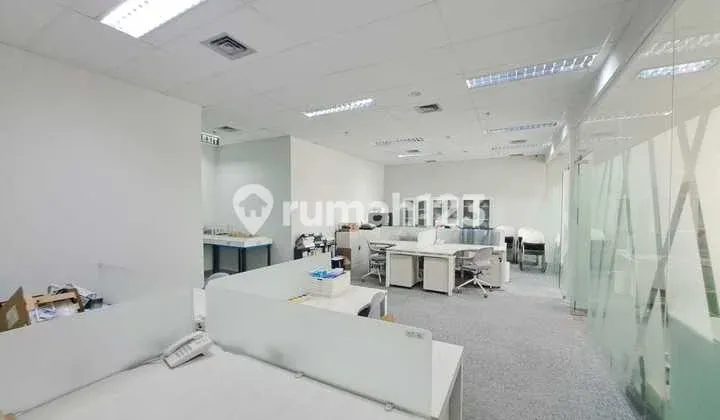 OFFICE SOHO CAPITAL 139M2 FULLY FURNISHED IDR 38.4 MILLION / MONTH OFFICE SOHO CAPITAL 139M2 FULLY FURNISHED IDR 38.4 MILLION / MONTH