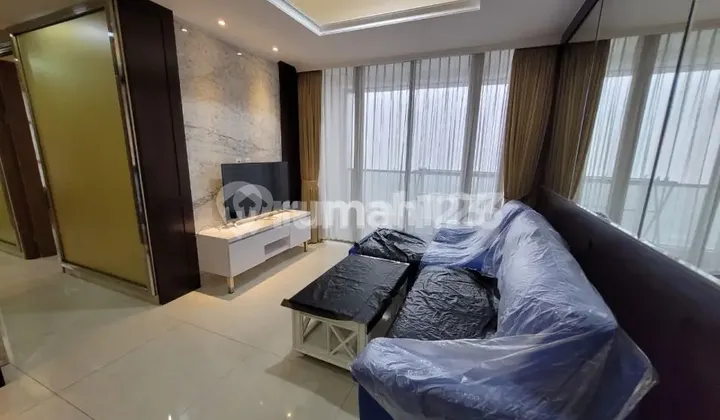 Condominium Taman Anggrek 3+1Br Furnished 135M2 Idr 230Juta 1