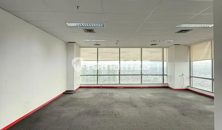 OFFICE SOHO CAPITAL 121 M2 SEMI FURNISHED IDR 338 MILLION
