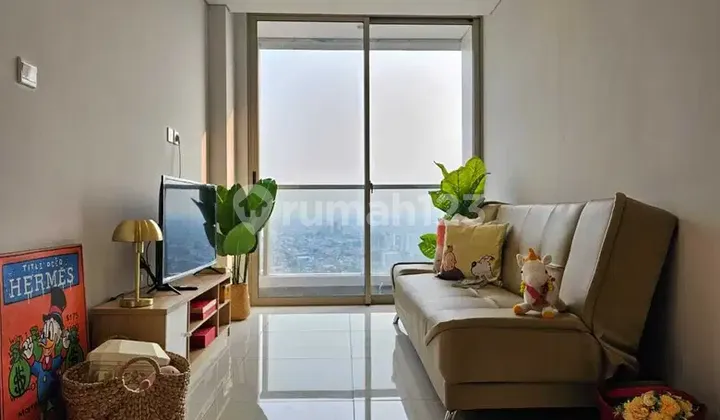 FOR RENT Apartment Taman Anggrek Residences 3 BR Furnished 2