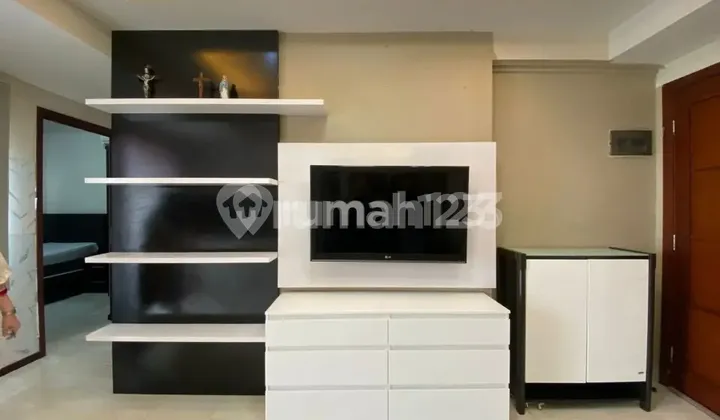 SEWA APARTEMEN MURAH JAKARTA BARAT ROYAL MEDITERANIA GARDEN RESIDENCE CENTRAL PARK NEO SOHO FULL FURNISH 2BR 78JT MODERN BEST VIEW NEGO ESTETIK BAGUS BANGET 2