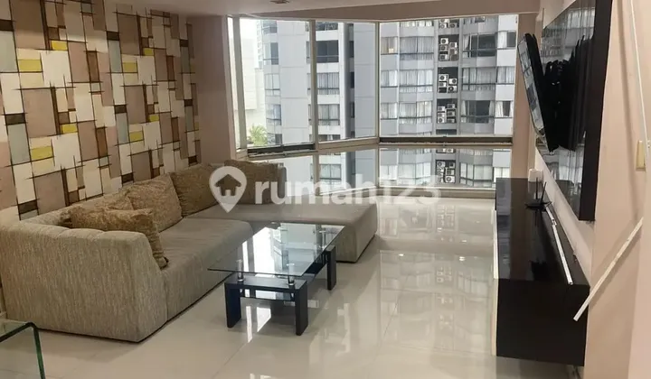 Affordable Apartment Rent in West Jakarta Condominium Apartment Taman Anggrek Central Park Neo Soho Fully Furnished 2Br 100Jt Modern Best View Negotiable Aesthetic Good