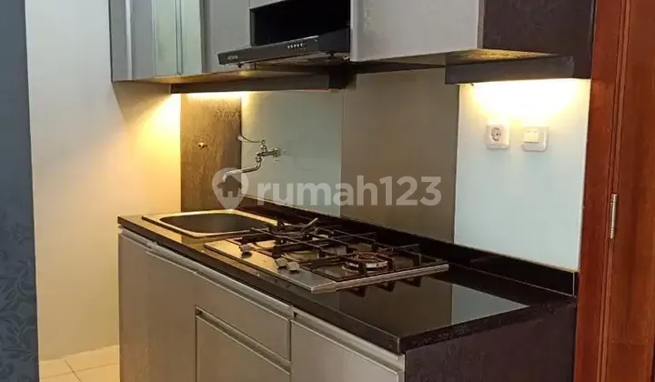 SEWA APARTEMEN MURAH JAKARTA BARAT ROYAL MEDITERANIA GARDEN RESIDENCES CENTRAL PARK NEO SOHO FULL FURNISH 2BR 75JT MODERN BEST VIEW ESTETIK NEGO 2