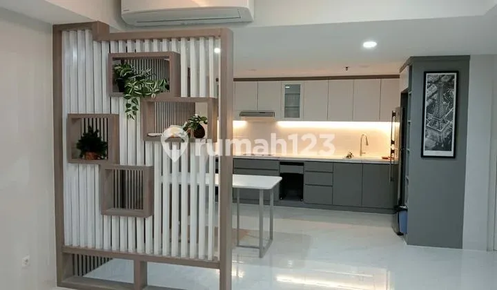 AFFORDABLE APARTMENT RENTAL WEST JAKARTA TAMAN ANGGREK CONDOMINIUM CENTRAL PARK NEO SOHO FULLY FURNISHED 2BR 150 MILLION MODERN BEST VIEW AESTHETIC NEGOTIABLE