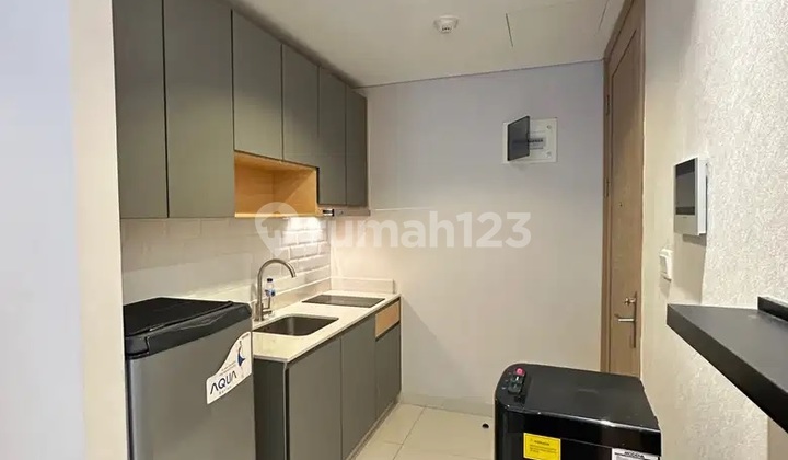 Apartment 2 BR Furnished TAMAN ANGGREK 1