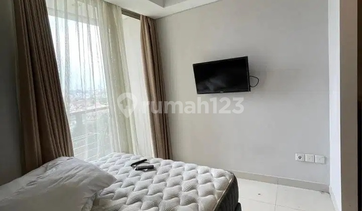 Apartment Studio Furnished TAMAN ANGGREK 2