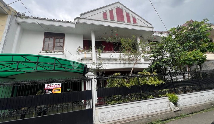 Jual Rumah 2 Lantai Jln Dago Bandung
