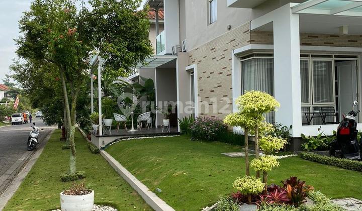 Jual Rumah Hook 2 Lantai Kota Baru Parahyangan Jual Rumah Hook 2 Lantai Kota Baru Parahyangan
