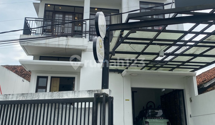 Sell Beautiful House Near Sumedang Toll Gate 1