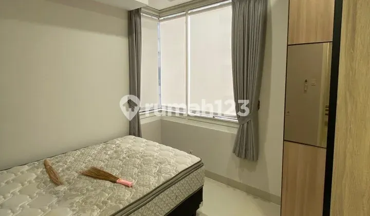 Orchid Garden Condominium, 3 Bedrooms, Cozy 2