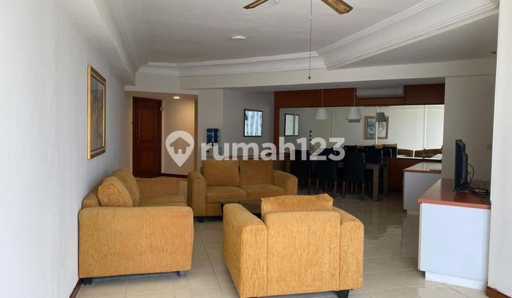 Disewakan Apartment Taman Anggrek Condo Furnish 3kt Bestview 2