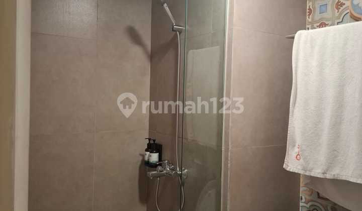 For sale: Scandinavia Apartment Tangerang City, price still negotiable! 2