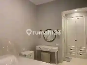 Disewakan Apartemen Taman Anggrek Residences - 2+1Br Furnish Luas 99 Sqm 2