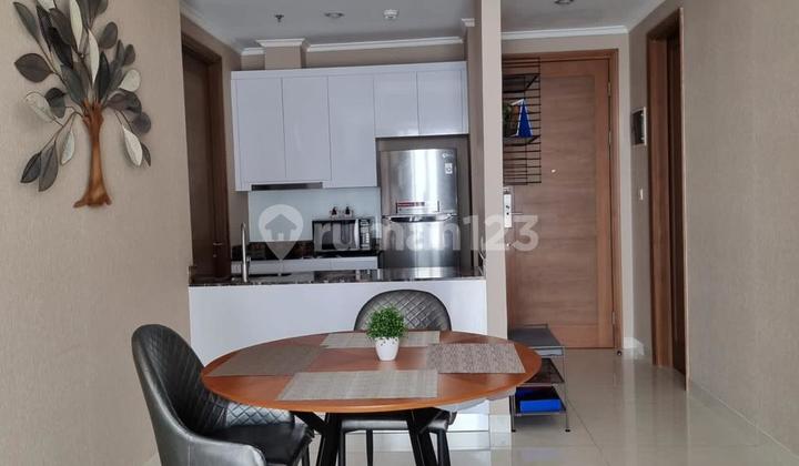 apartemen 3 BR mewah di taman anggrek residence, full furnish 2