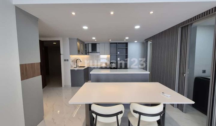 Newly renovated apartment in Taman Anggrek Condo, ready to occupy
