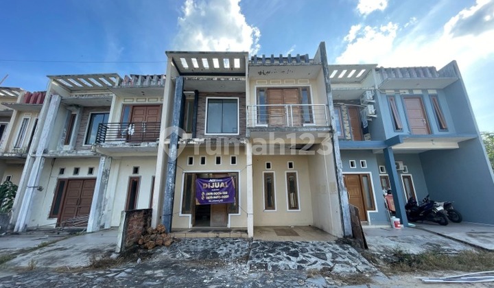 Dijual Rumah Siap Huni 2 Lantai di Bukit Intan - Bangka Belitung 1