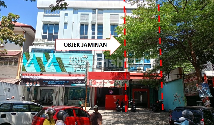 3-Story Shop House Strategically Located, Ideal for Office - Makassar! 2