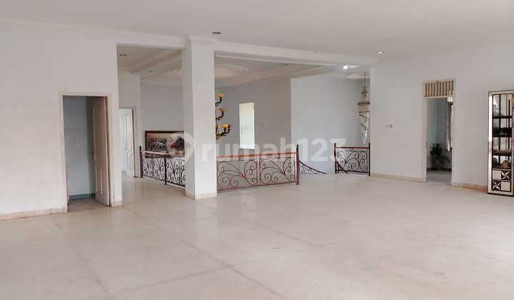 Ready to Occupy 735 m2 House in Depok, Comfortable and Strategic Location! 2