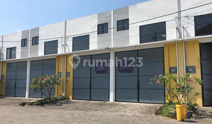 For Sale 2 Warehouses Rp 2,100,000,000 in Safe N Lock Warehouse Complex For Sale 2 Warehouses Rp 2,100,000,000 in Safe N Lock Warehouse Complex