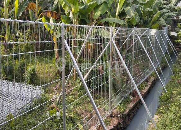 Tanah di Perumahan Jatinegara Baru Blok AA No 64 Jakarta Timur!