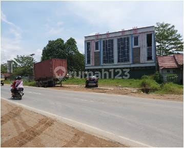 Ruko 1000 m2 di jl. Trans Kalimantan Nyaman Strategis