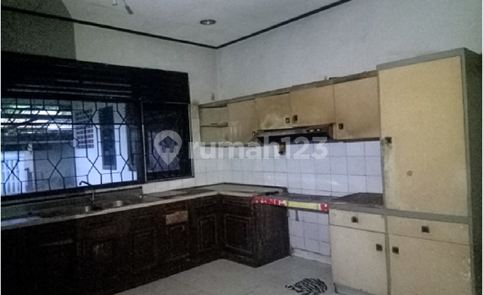 Ready to Live in 498 m2 House in Bogor – Comfortable & Strategic! 2