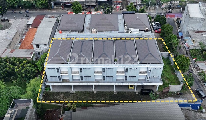 Dijual Townhouse 3 Lantai Siap Huni Rp 2,5M/Unit di Jakarta Selatan! Dijual Townhouse 3 Lantai Siap Huni Rp 2,5M/Unit di Jakarta Selatan!