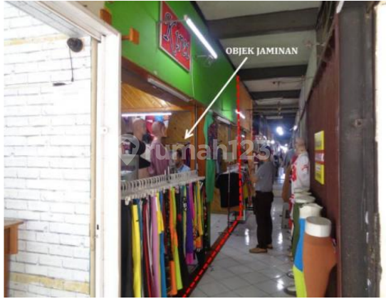 For Sale: Double-Front Kiosk in Garut Plaza Shopping Complex!