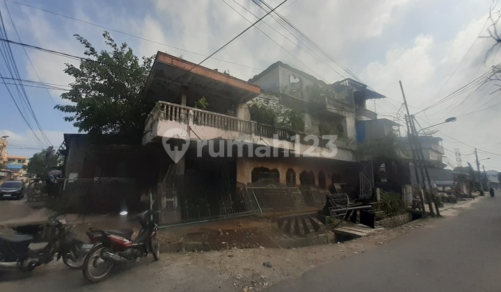 Dijual Tanah dan Bangunan Rp 880 jt Berlokasi Strategis - Medan 2