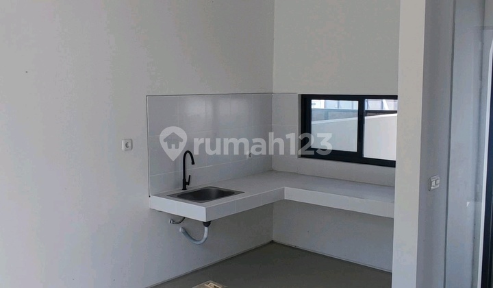 Amesta Living Boulevard dekat UPN 2