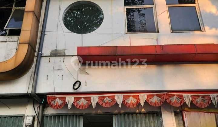 For Sale or Rent A. Yani Street Shop near Petra 5 School 1