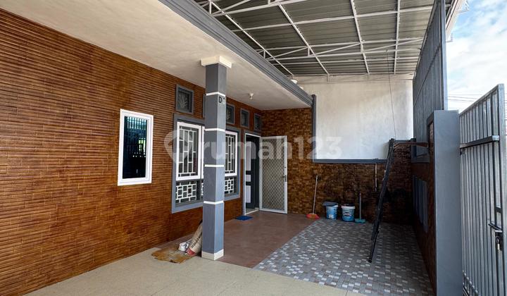 For Sale Ready-to-Live House in the Center of Makassar City Flood-Free 2