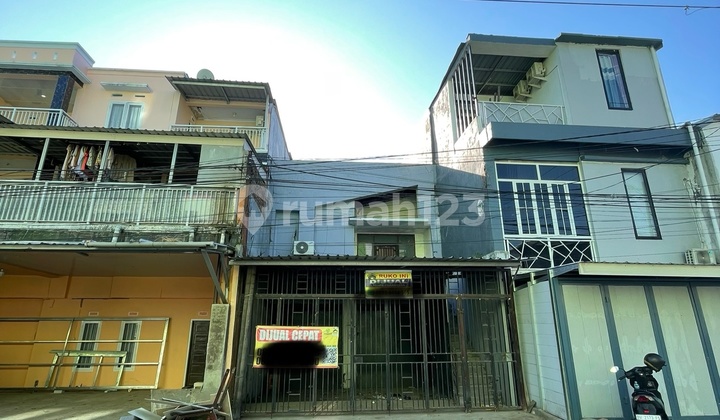 Dijual Cepat Ruko Siap Huni 2 Lantsi Lokasi Strategis Depan Sekolah Al-azhar Hertasning Baru Dijual Cepat Ruko Siap Huni 2 Lantsi Lokasi Strategis Depan Sekolah Al-azhar Hertasning Baru