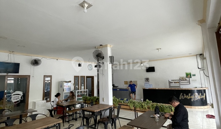 For Sale Fast 3-Story Shop House Two Lots in Downtown Makassar 2