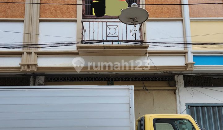 Dijual Ruko Dua Lantai Posisi Strategis di Tengah Kota Makassar Jalan Cakalang