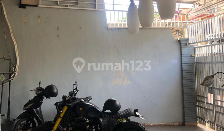 Dijual Cepat Rumah Mewah Dua Lantai Siap Huni di Jalan Mapala Tengah Kota Makassar 2