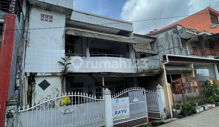 Dijual Cepat Rumah Dua Lantai Di Tengah Perumahan Bumi Tamalanrea Permai Siap Huni 2