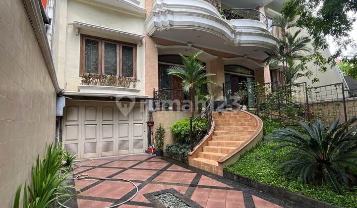 Dijual Rumah Mewah Rumah Sultan Di Lokasi Tengah Kota Makassar  2