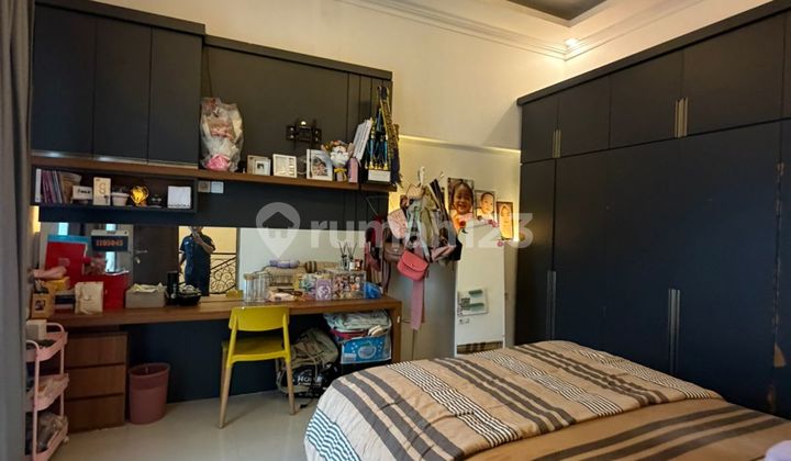 Dijual Cepat Rumah Mewah Tengah Kota Makassar Semi Furnish dan Kolam Renang Indoor 2