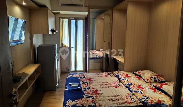 Comfortable Ready-to-Occupy Apartment in Green Lake View, Ciputat, South Tangerang