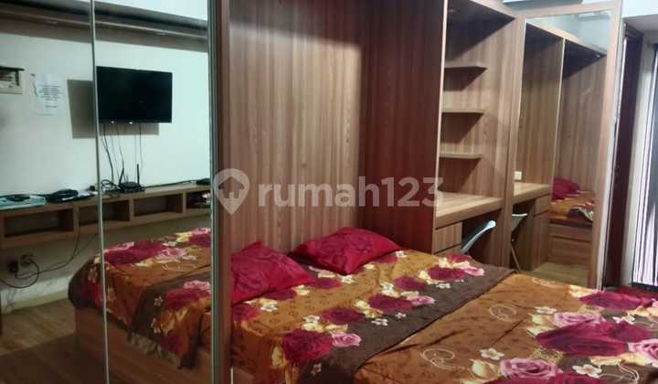 Comfortable Ready-to-Occupy Apartment in Green Lake View, Ciputat, South Tangerang