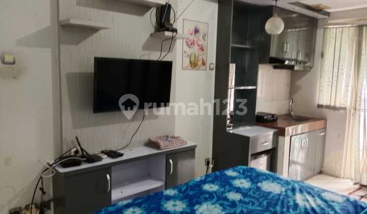 Comfortable Ready-to-Occupy Apartment in Green Lake View, Ciputat, South Tangerang
