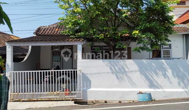 Best Deal!!! 120m² Freehold House Fully Furnished in Jimbaran Best Deal!!! 120m² Freehold House Fully Furnished in Jimbaran