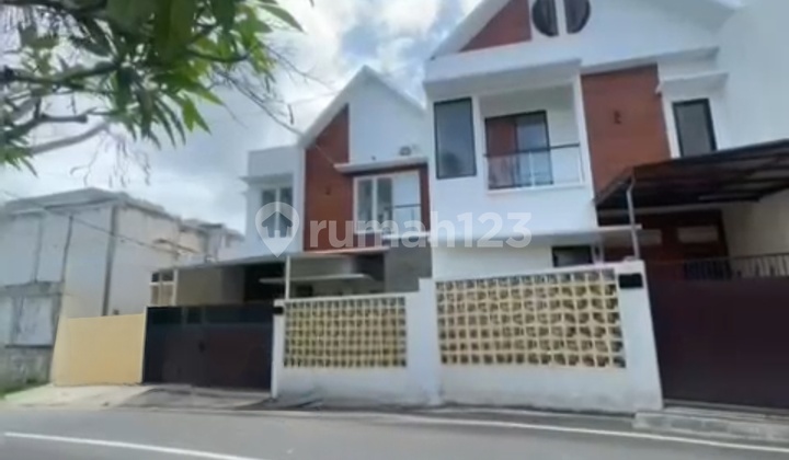 Hunian Eksklusif Siap Huni, SHM, di Mumbul