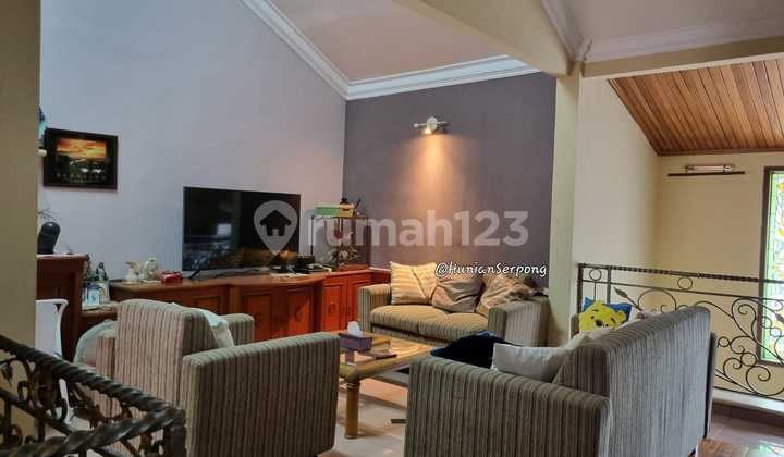 Dijual Rumah Luas 2 Lantai di BSD City Serpong Ada Taman