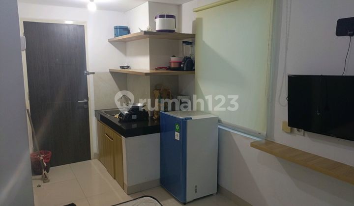 Disewakan Studio Furnish Apartemen Serpong Garden 