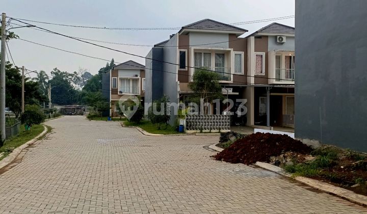 Rumah Cantik di Sanur Valey Serpong 2
